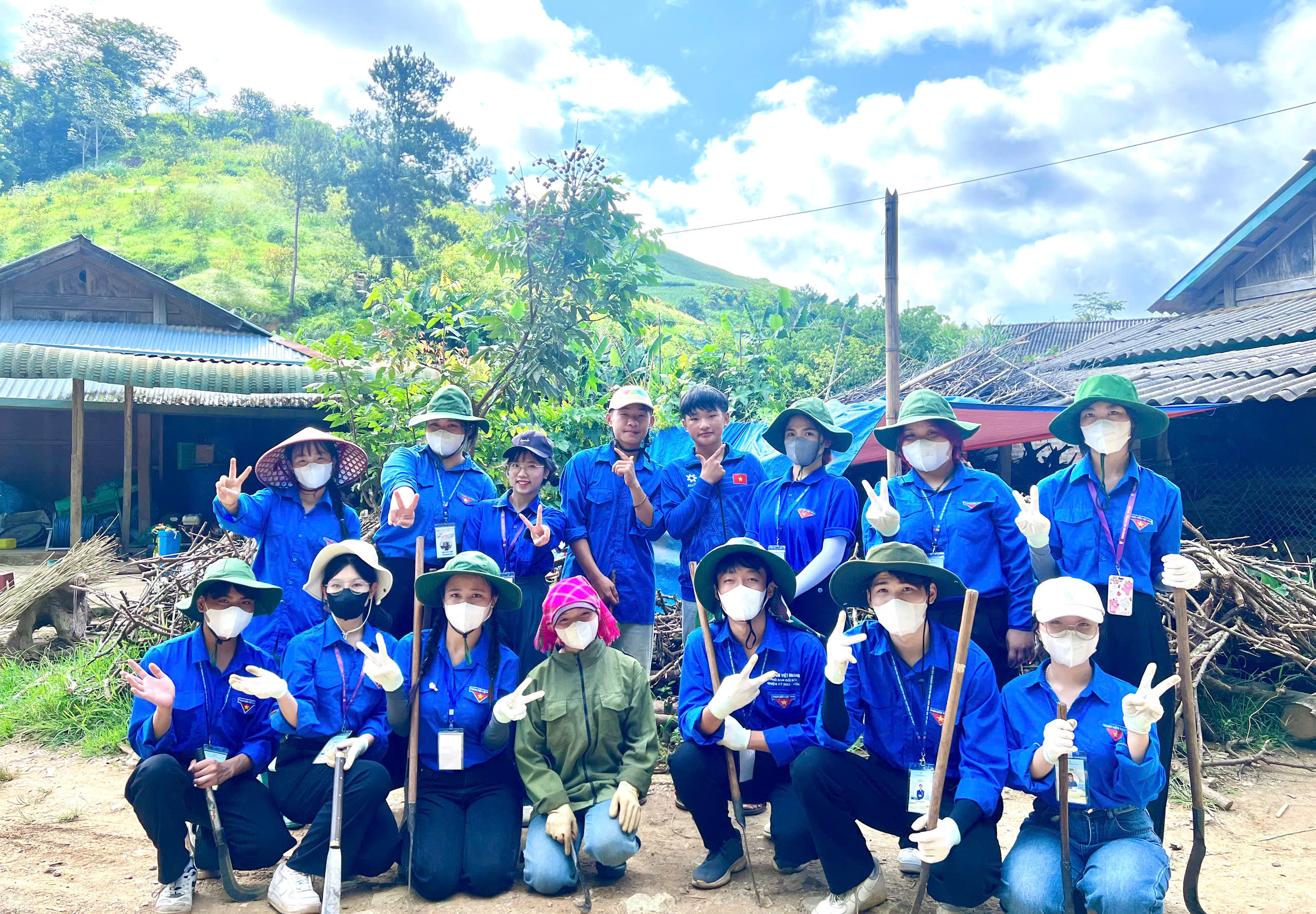 Một con đường sạch – Một tấm lòng xanh: Ngày Chủ nhật xanh của những trái tim tình nguyện