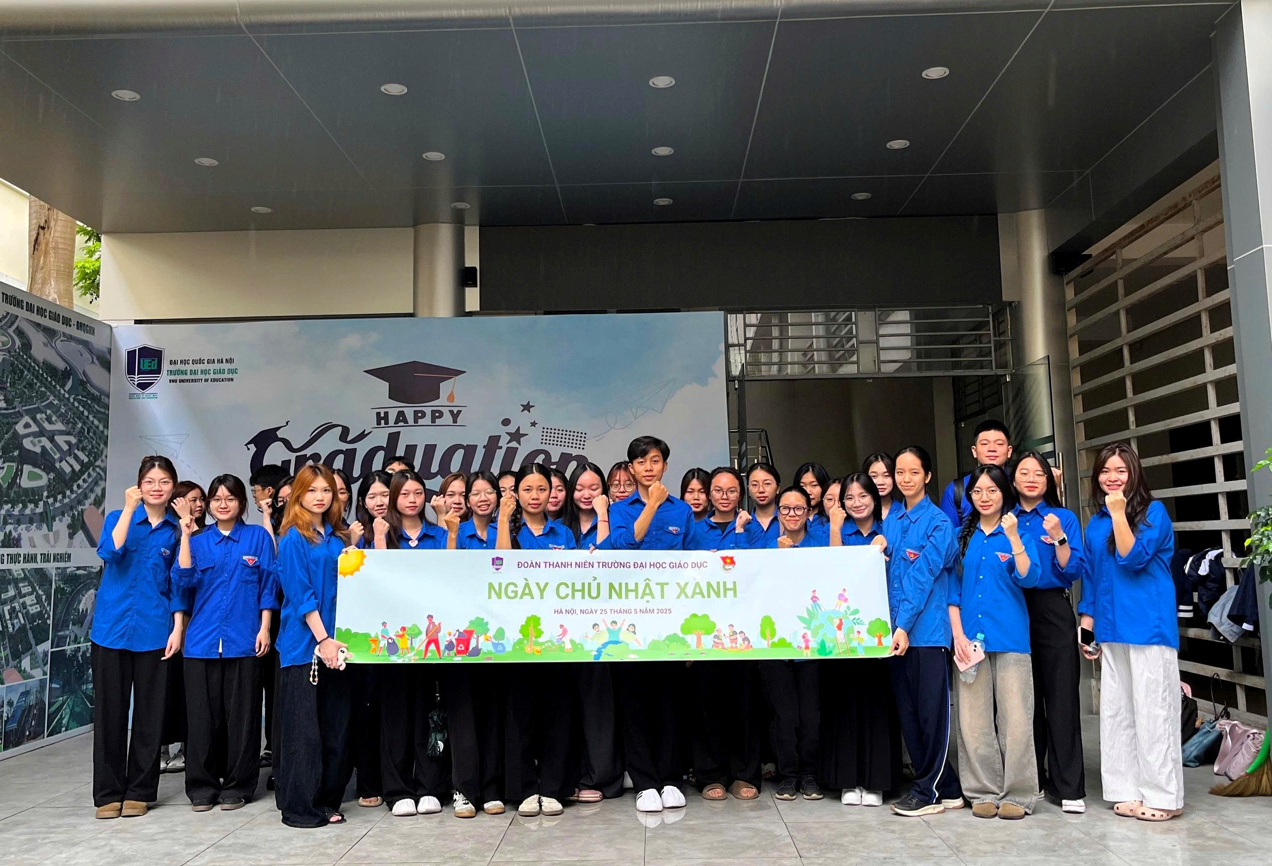 “Ngày Chủ nhật Xanh” – Sức trẻ Trường Đại học Giáo dục chung tay vì môi trường xanh – sạch – đẹp